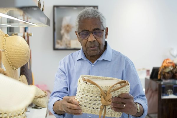 How is UK Women's Fashion Evolving in the Modern Era?